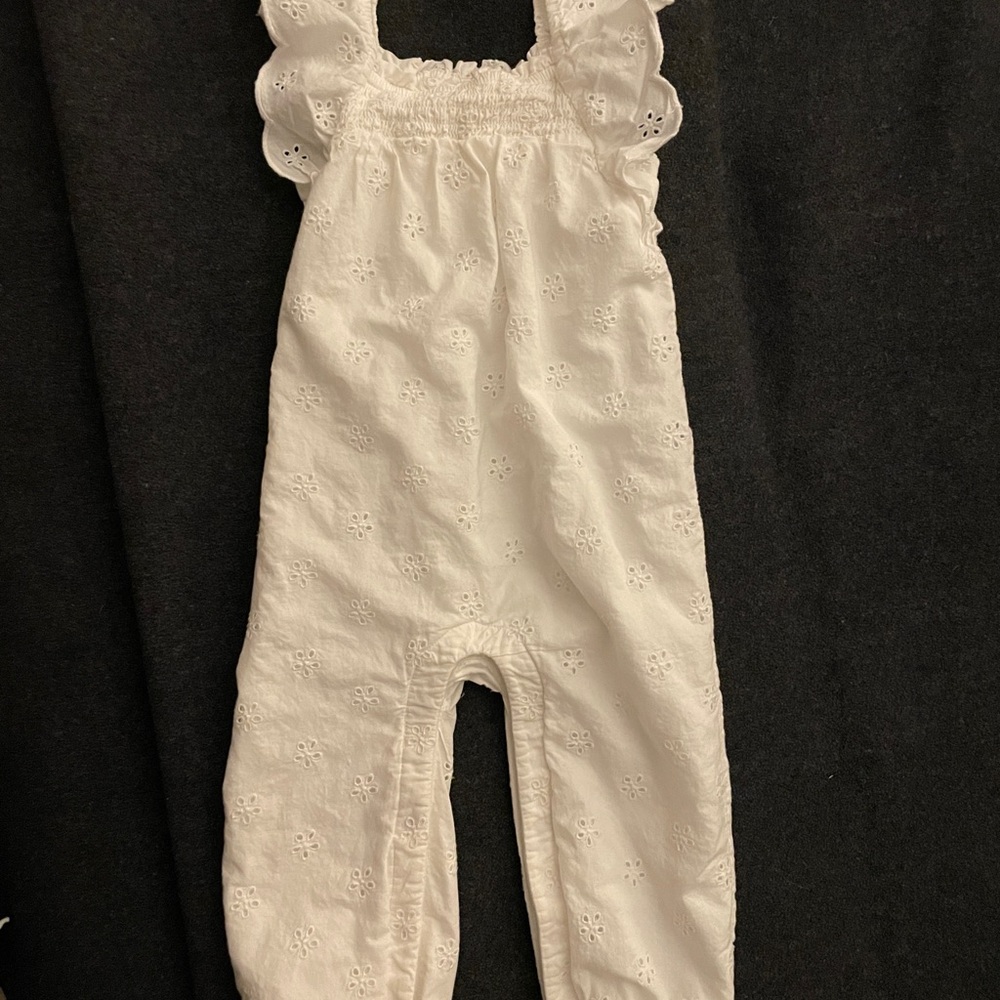 GAP White Eyelet Ruffled Strap Jumpsuit - NWOT